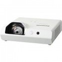 Proyector PANASONIC PT-TW343RU 3LCD WXGA 3,300Lumenes Tiro Corto Interactivo USB