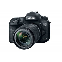 Canon EOS 7D Mark II EF-S 18-135mm IS USM + W-E1 Juego de cámara SLR 20,2 MP CMOS 5472 x 3648 Pixeles Negro